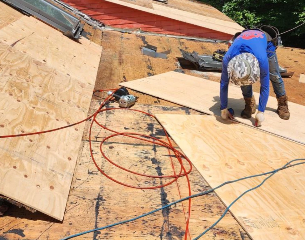 Roof Repair & Emergency Roofing Services